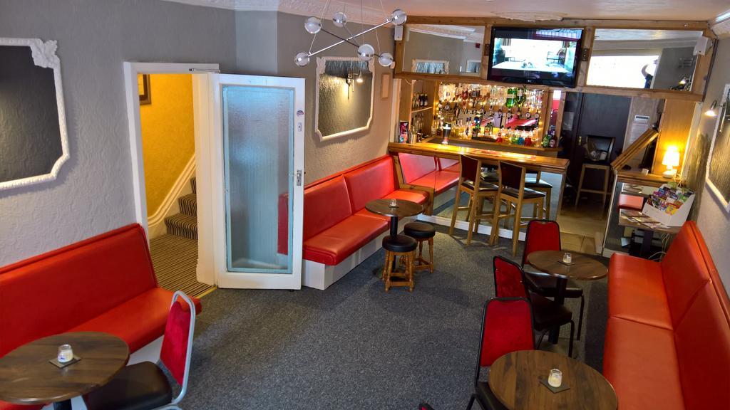 Northern Star - Blackpool — Photos 3